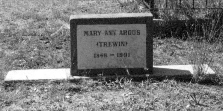MaryAnnArgus(neeTrewin)Grave.jpg